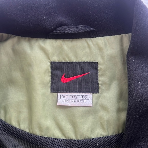 Vintage windbreaker men’s light jacket green size XL Unisex - Picture 6 of 7